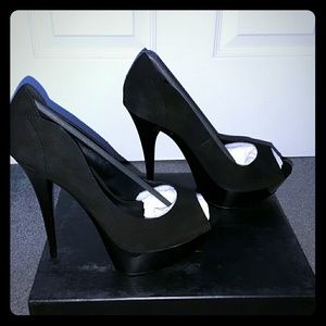 Truth or Dare by Madonna Black Besaw Heels